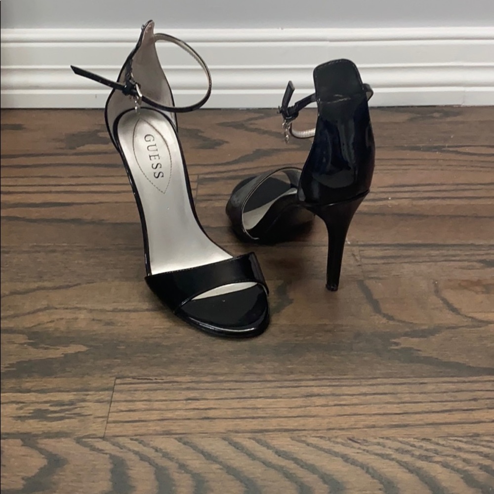 Guess Heels - Picture 2 of 2